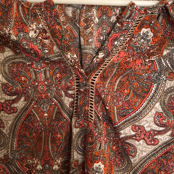 Fun paisley style top - Picture 4 of 4